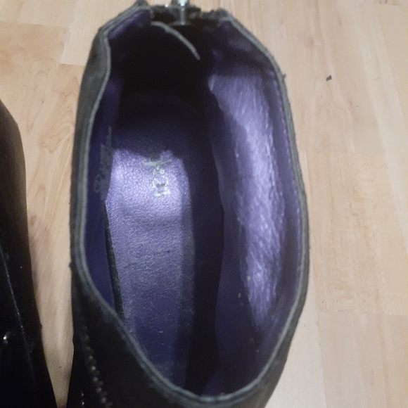 Black Zippered & Studded Booties - Picture 3 of 8